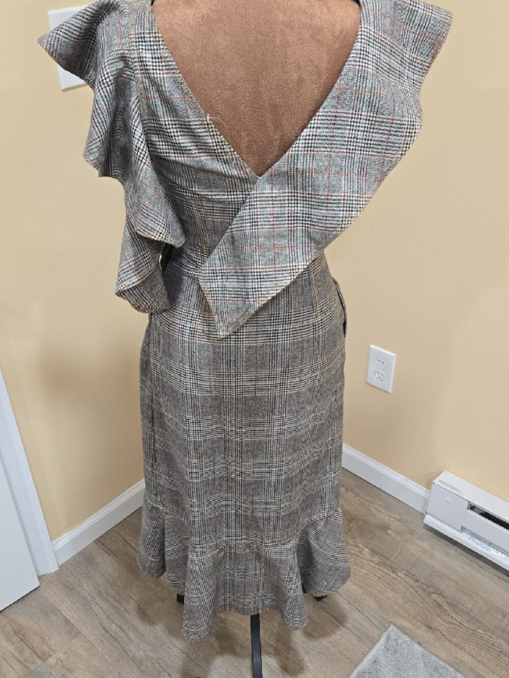 NWT! Self-Portrait Gray Plaid Ruffle Midi Dress - Picture 6 of 11